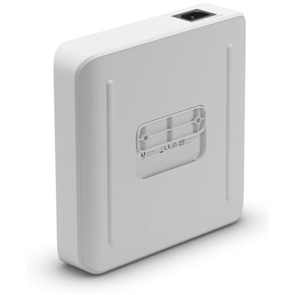 Ubiquiti UniFi USW-Lite-16-PoE 16port GbE LAN 8x PoE+ (45W) L2 menedzselhető switch - 4